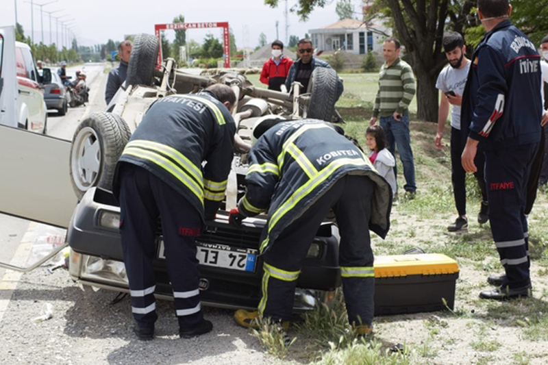 Trafik kazası ucuz atlatıldı