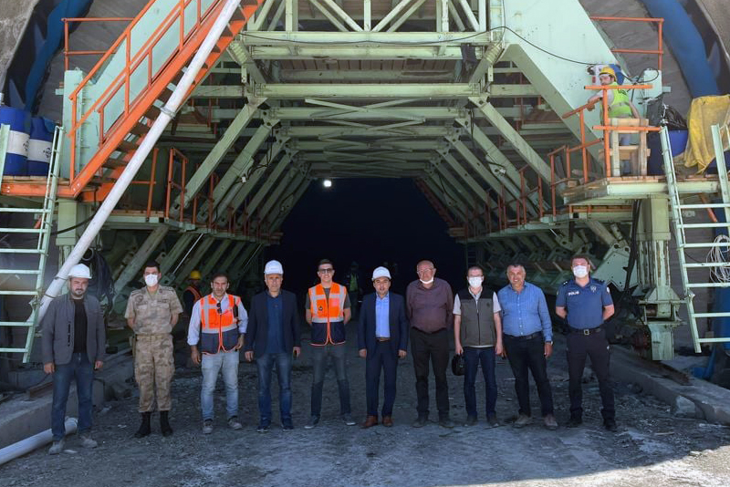 Sünebeli Tüneli'nin yüzde 65 tamam