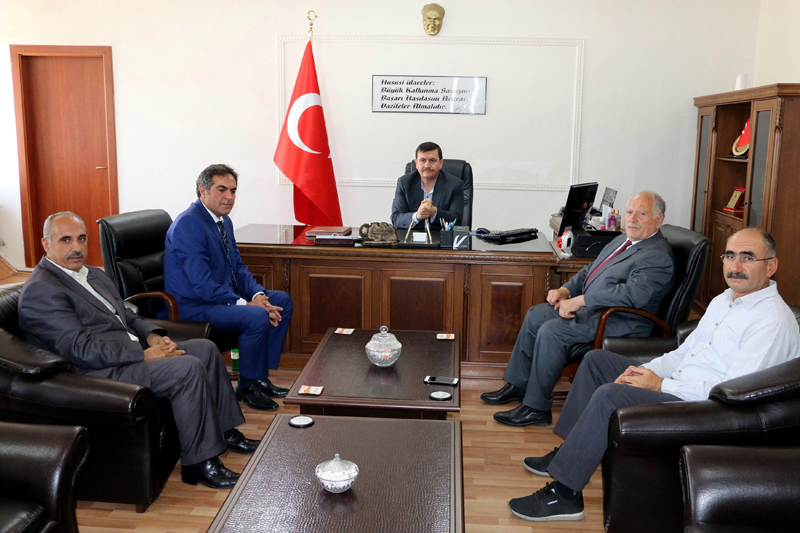 Vali Arslantaş veda ziyaretlerine başladı